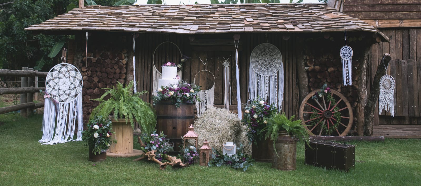 filtros dos sonhos na decoração de um casamento rustico